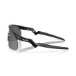 Occhiali da sole donna Oakley Youth Sun 9010 901029 - Resistor Luxu...