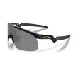Occhiali da sole donna Oakley Youth Sun 9010 901029 - Resistor Luxu...