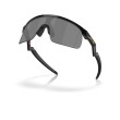 Occhiali da sole donna Oakley Youth Sun 9010 901029 - Resistor Luxu...