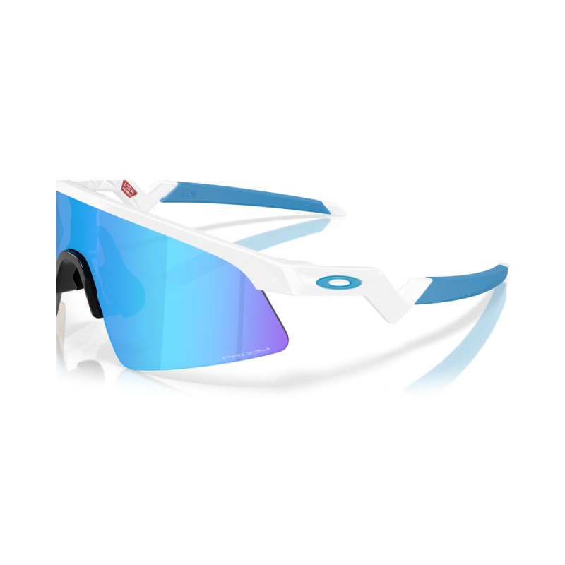 Lunettes de soleil pour femmes Oakley Jeunesse Sun 9015 901501 - Résistance, swee...