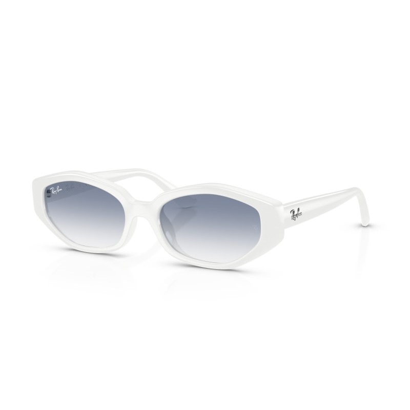 Ray-Ban RB4473D 677219: Occhiali da sole unisex con montatura bianca e lenti azzurro chiaro sfumate