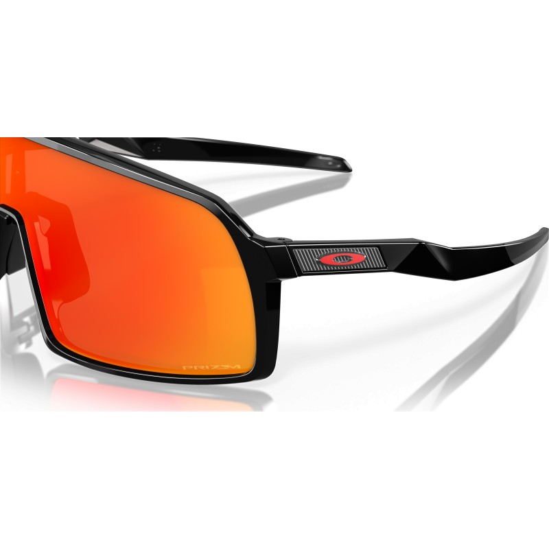 Oakley Sutro S Polished Black | Lenti Prizm Ruby | Performance e Stile