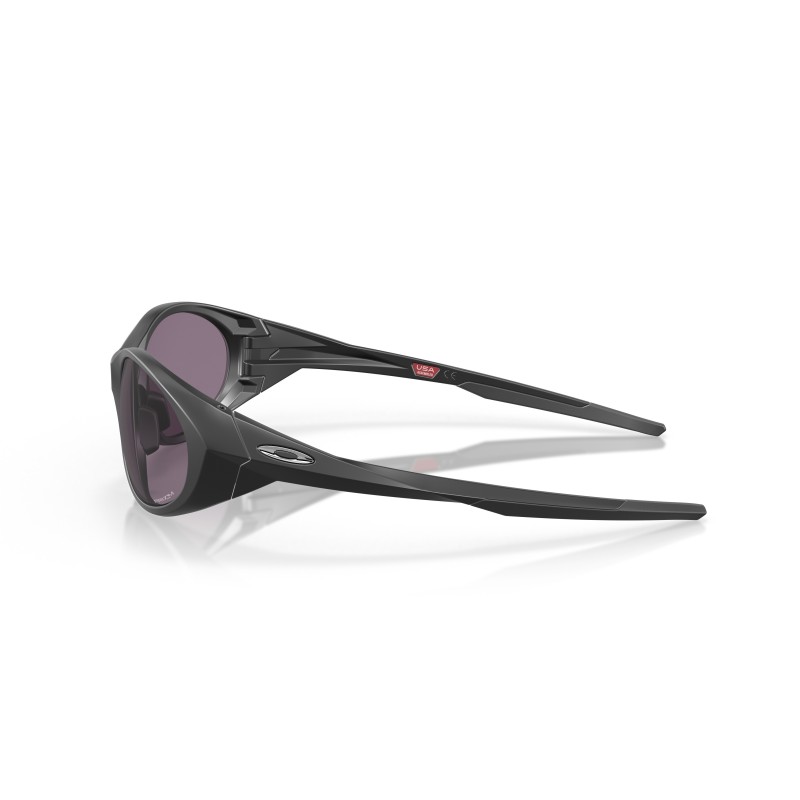 Oakley Eye Jacket Redux OO9438: Iconico Design Retrò e Performance