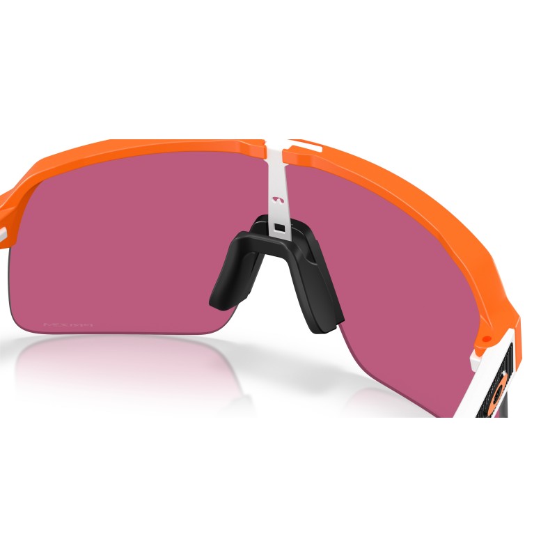 Oakley Sutro Lite OO9463: Occhiali Sportivi con Lenti Prizm