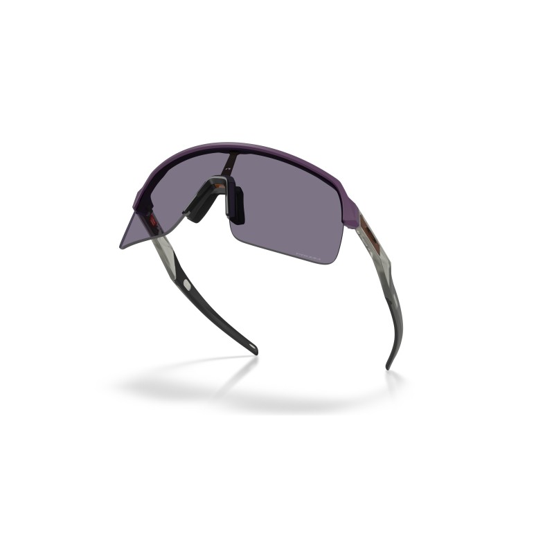 Oakley Sutro Lite OO9463: Occhiali Sportivi con Lenti Prizm