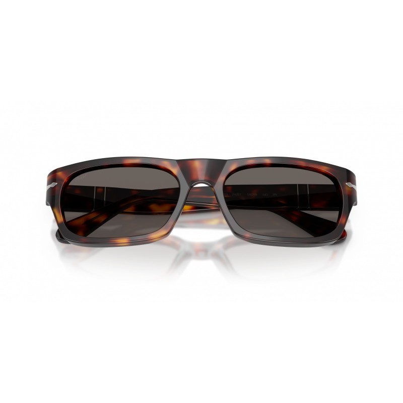Lunettes de soleil Persol PO3398S | Design Rectangulaire Italien
